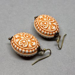Incised (Orange)